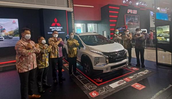 GIIAS Surabaya, Mitsubishi Usung New Xpander dan New Xpander Cross