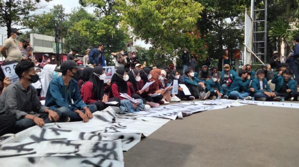 Puluhan Ribu Buruh Siap Demo Kenaikan BBM pada 6 September 2022 di Jakarta