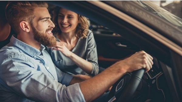 5 Selebritas Pernah Berhubungan Seks di Dalam Mobil: No 5 Sebut Sensasi Paling Menakjubkan 