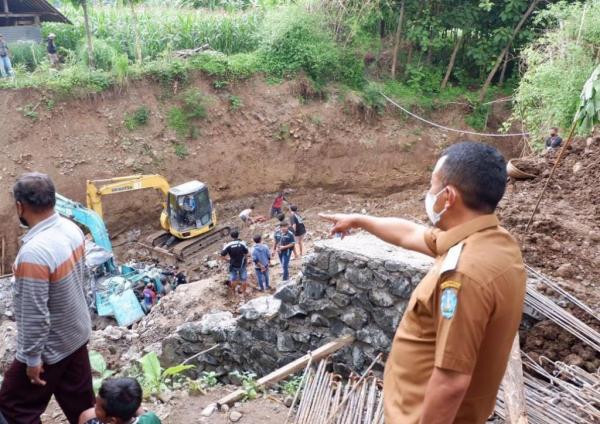 Proyek Jembatan Mijil Ambrol, Bupati Ponorogo Minta Polisi Turun Tangan