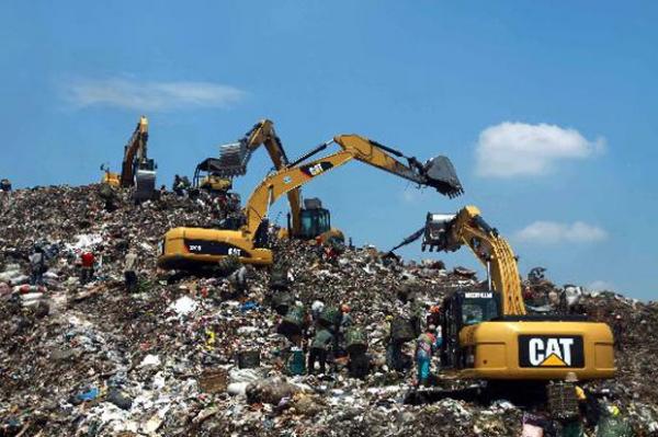 110 Petugas Kebersihan Bantar Gebang Terpapar Covid-19, Walikota Bekasi: Limbah Medis