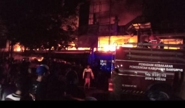 Kebakaran Pasar Kroya, Bupati Cilacap: 300 Kios Ludes