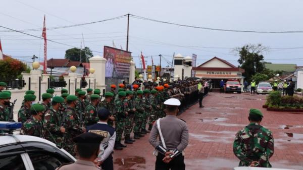 400 Personel TNI-Polri Amankan Perayaan Natal di Kabupaten Kutai Barat-Mahakam Ulu