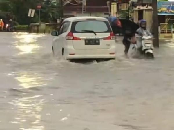 Palembang Dikepung Banjir