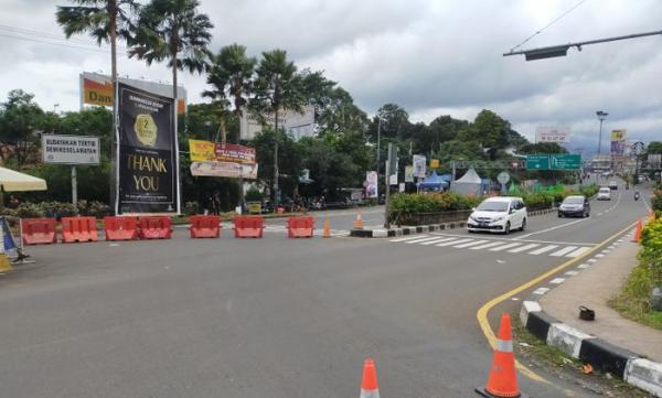 Jalur Puncak Terapkan Sistem Satu Arah One Way