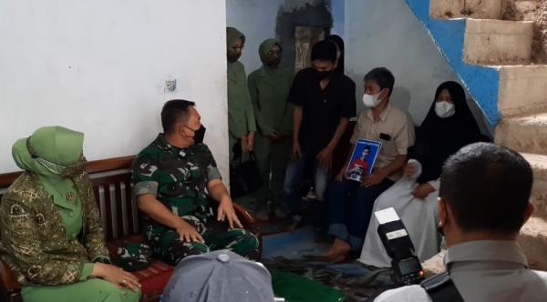KSAD Ziarah ke Makam Korban Tabrak Lari di Garut, Tiga Oknum TNI Penabrak Pantas Dipecat