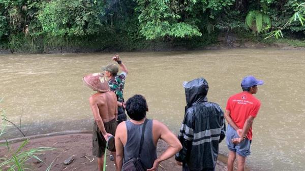 Berenang Menunggu Nasi Liwet Matang, Muhamad Murhani Tewas Tenggelam di Sungai Ciwulan 