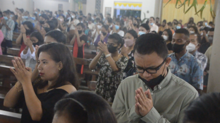 Ribuan Umat Katolik di Atambua Sambut Tahun Baru dengan Misa Syukur di Gereja Katederal