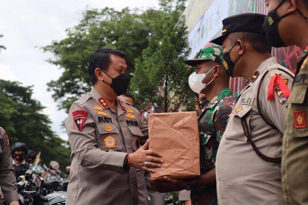 Nataru Aman, Kapolda Banten Apresiasi Personel dan Pastisipasi Aktif Masyarakat