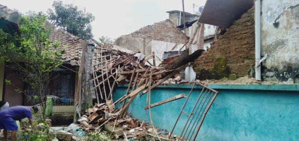 351 Rumah Rusak Terdampak Bencana di Kota Tasikmalaya Sepanjang 2021