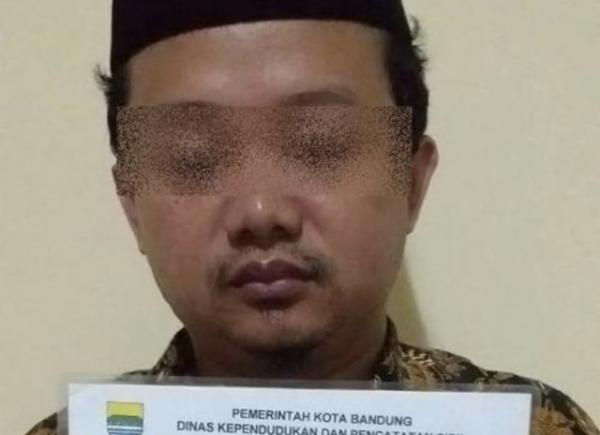 Herry Wirawan Dituntut Hukuman Mati, Kebiri Kimia dan Denda Rp500 Juta