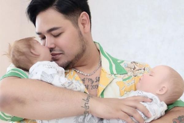 Ivan Gunawan Rela Bayar Baby Sitter untuk Urus Anak Bonekanya