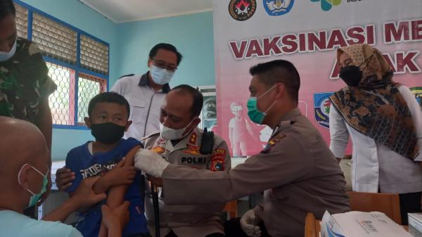 Anak Usia SD di Bangka Selatan Mulai Disuntik Vaksin Covid 19