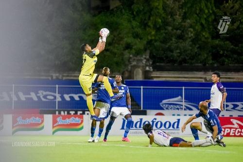 Menang 1-0 atas Persita, Pelatih Persib Belum Puas