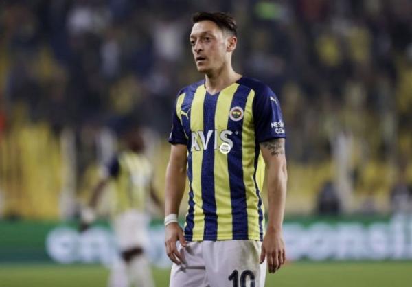 Media Turki Ikut Bahas Rumor Kepindahan Mesut Ozil ke RANS Cilegon FC