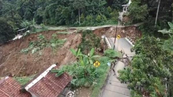 Masyarakat Lebak Diminta Mewaspadai Bencana Longsor dan Banjir