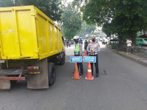 Baru Dua Jam, Ribuan Kendaraan Diputar Balik Saat Ganjil Genap di Kota Bogor