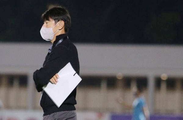 Keluhan Shin Tae-yong di SEA Games Vietnam, Nomor 5 Bikin Nyesek 
