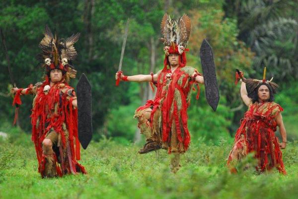 Ini 12 Suku di Sulawesi Utara, Nomor 11 Pertalian Etnis Eropa