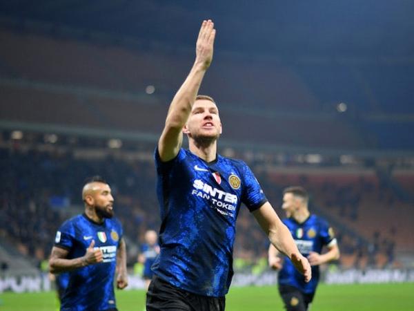 Inter Libas Saudara Tuanya AC Milan 2-0, Satu Kaki I Nerazzurri Berada di Final Liga Champions