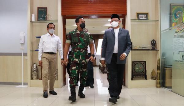 UNAIR-TNI Kolaborasi Atasi Minimnya Dokter Spesialis di Indonesia