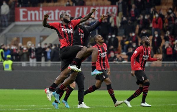 Tekuk Lazio 4-0, AC Milan Tantang Inter Milan di Semifinal Coppa Italia