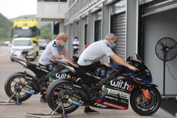 Tiap Tim Mulai Panaskan Motor H-1 Tes Pramusim MotoGP 2022 di Sirkuit Mandalika