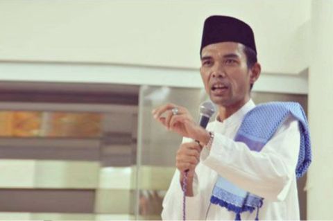 Hari Valentine, Ustadz Abdul Somad Sarankan Muda-mudi Ngaji di Masjid