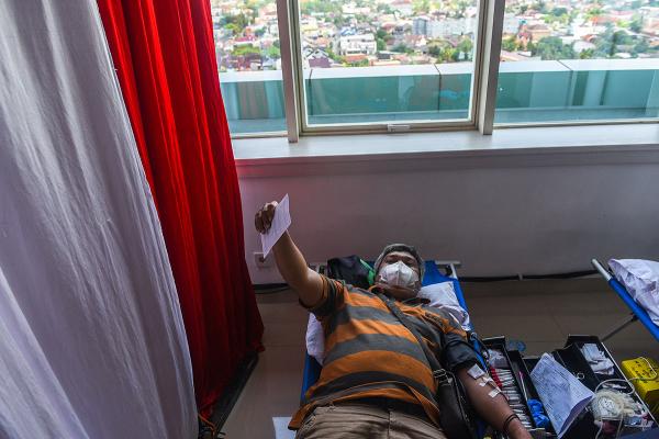 Donor Darah Di Hari Valentine