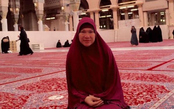 Dorce Gamalama Tutup Usia, Ketua MUI: Jenazah Diurus Sebagaimana Kelamin Awal