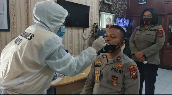 Puluhan Personel Polsek Medan Timur di Swab Antigen, Kapolsek: Hasilnya Semua Negatif