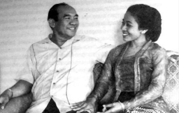 Romantisme Level Dewa, Surat Cinta Sang Proklamator Indonesia Soekarno untuk Sang Istri Haryati