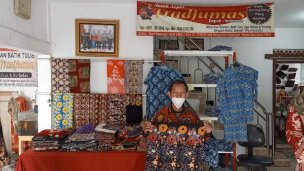 Sentra Batik Tradjumas Membuat 9 Motif Batik Depok, Sebulan Terjual 600 Batik