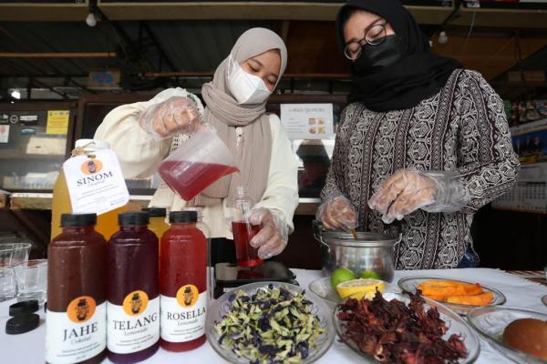 Ngedjampi, Minuman Segar dan Sehat Racikan Mahasiswi Surabaya