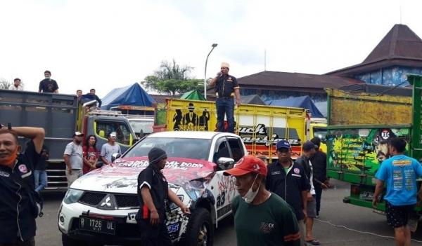 Demo soal ODOL, Sopir Truk Blokir Jalan Tol Jakarta-Bandung, Kemenhub Turun Tangan