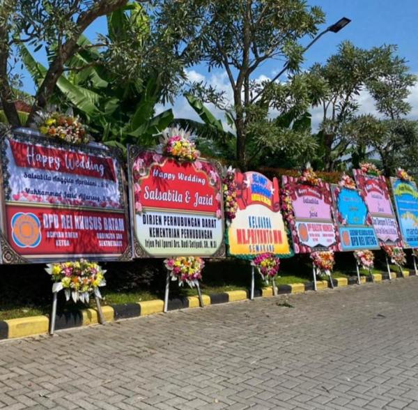 Styrofoam Bunga Papan Jadi Masalah Sampah, Yuk Ubah ke Digital