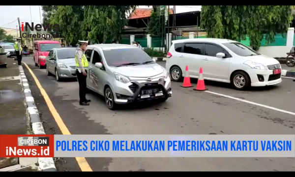 Video Tekan Mobilitas Imbas Level-4, Polres Cirebon Kota Lakukan Pengecekan Kartu Vaksin