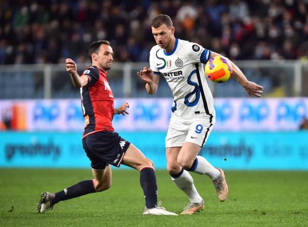 HASIL Liga Italia 2021/2022, Genoa vs Inter Milan Berakhir 0-0, Dzeko-Sanchez Mandul