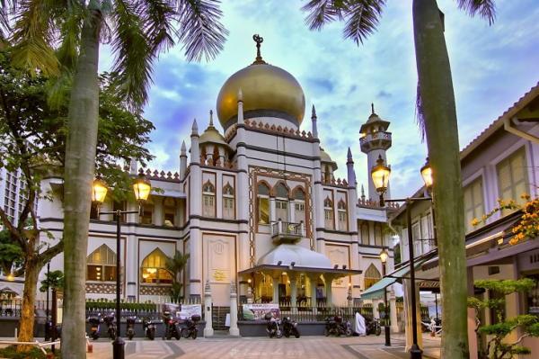 Umat Islam Dituduh Teroris, Hilangnya Jejak Azan di Bumi Melayu Singapura