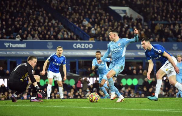 Gol Tunggal Phil Foden Penentu Kemenangan Manchester City Atas Everton