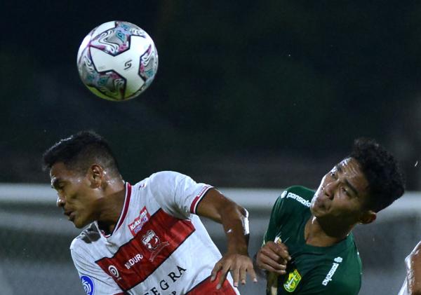 Persebaya Surabaya Taklukkan Madura United