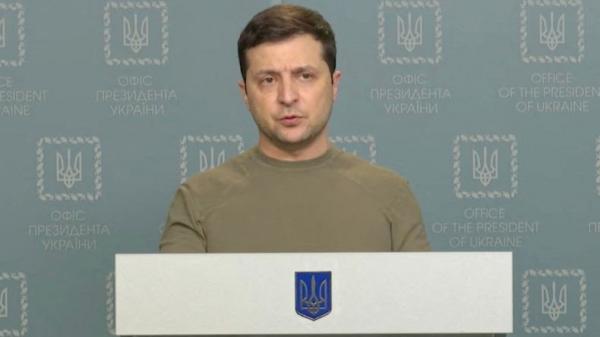 Mobil Presiden Ukraina Volodymyr Zelensky Tabrakan di Kiev, Disabotase Rusia?
