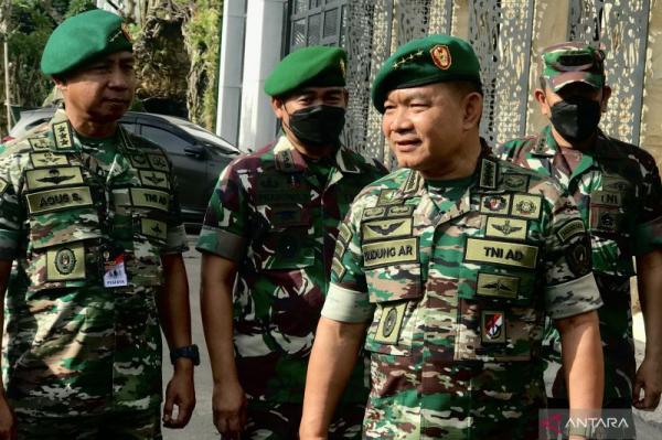 KSAD Jenderal TNI Dudung Pakai Seragam Loreng Baru TNI AD, Didesain Panglima TNI