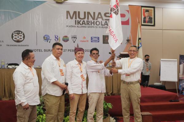 Direktur Politeknik Teknologi Nuklir Indonesia Jadi Ketua Umum Ikarholaz Periode 2021-2024
