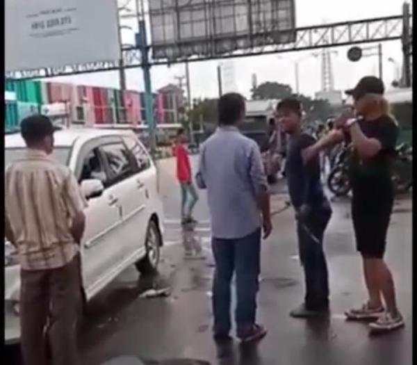 Calon Penumpang Angkutan Umum di Terminal Harjamukti Jadi Korban Pemukulan Calo