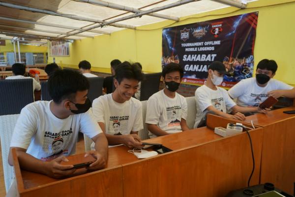 Jaring Bibit Atlet Daerah, Sahabat Ganjar Gelar Turnamen Esport di Depok