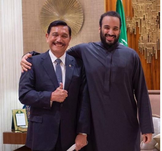 Luhut Tak Menyangka, Dapat Kiswah dari Putra Mahkota Arab Saudi