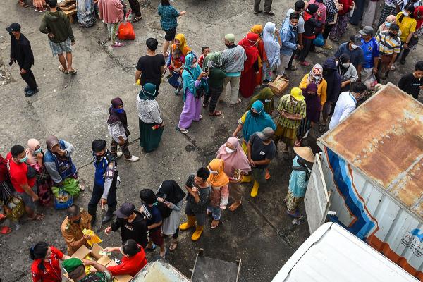 Minyak Goreng Operasi Pasar Murah Ludes Terjual