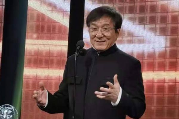 Jackie Chan Usulkan Parlemen China Himpun Dana Amal Bangun Bioskop Perdesaan