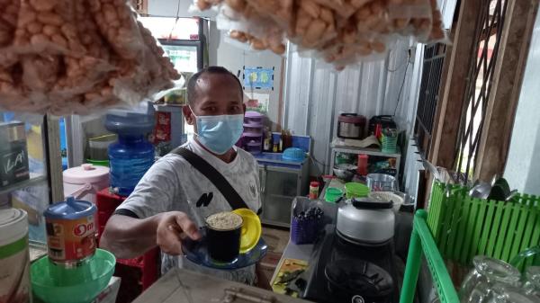 Pengusaha Warkop di Belitung Timur Keluhkan Kenaikan Harga Gas Elpiji 12 Kg Non Subsidi 